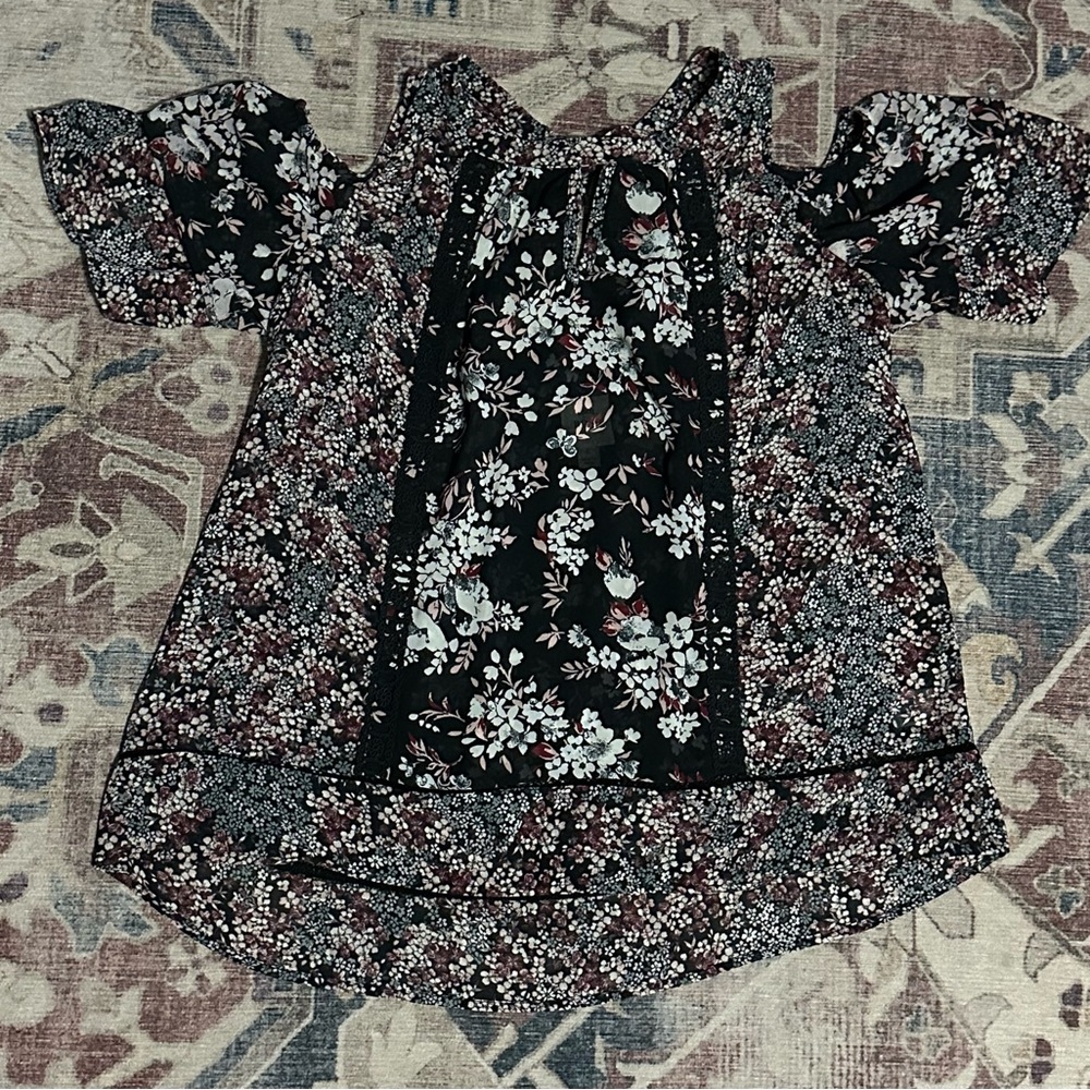 Knox Rose Floral Patterned Top